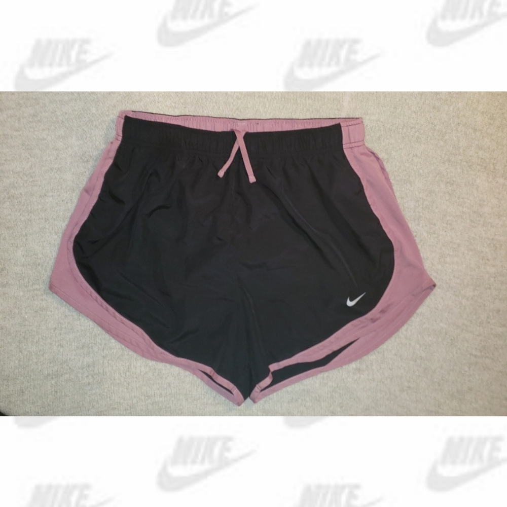 Women's Nike Dri Fit Tempo Running Shorts Black LG